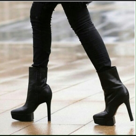 NWOB Theyskens Theory Ayla Platform Boot